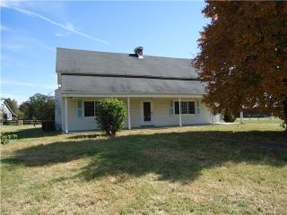Foreclosed Home - 422 SWAMP RD, 37060