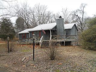 Foreclosed Home - 202 TURTLE NECK RD, 37062