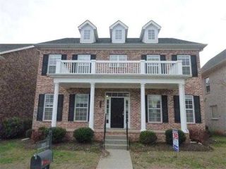 Foreclosed Home - 313 MEADOWGLADE LN, 37064