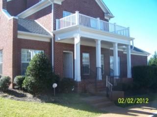 Foreclosed Home - 136 ORMESBY PL # 13, 37064