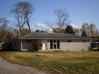 Foreclosed Home - 121 BATE AVE, 37066