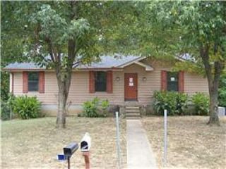 Foreclosed Home - 1015 WINDING RIDGE DR, 37072