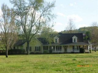 Foreclosed Home - 1810 BAKER RD, 37072