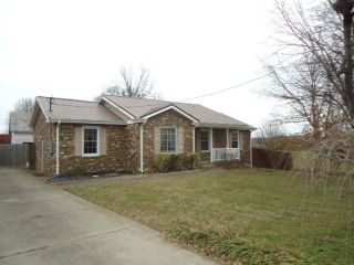Foreclosed Home - 117 CRESTVIEW DR, 37075
