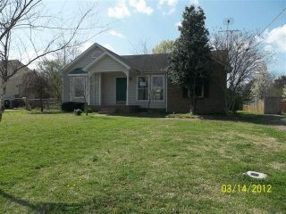 Foreclosed Home - 327 LIBERTY LN, 37086