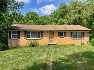Foreclosed Home - 370 PATTON RD, 37110