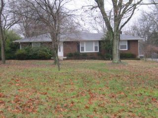 Foreclosed Home - 105 PORT DR, 37115