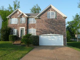Foreclosed Home - 1068 WILLOUGHBY STATION BLVD, 37122