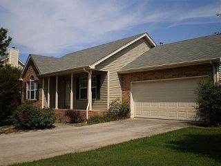 Foreclosed Home - 1403 SYCAMORE DR, 37128