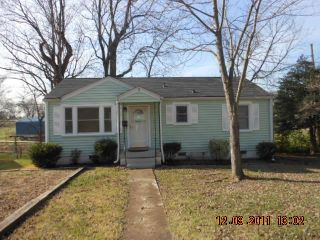 Foreclosed Home - 1102 CLEVES ST, 37138