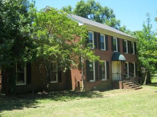 Foreclosed Home - 4500 RAMBLEWOOD LN, 37138