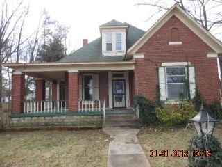 Foreclosed Home - 115 WHEELER ST, 37148