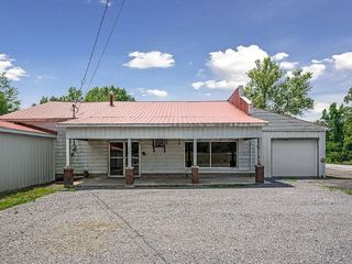 Foreclosed Home - 8627 ANTIOCH RD, 37166