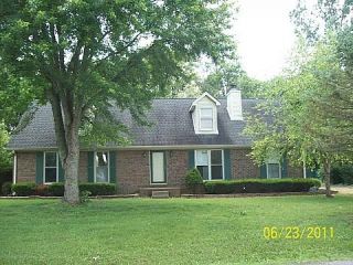 Foreclosed Home - 605 STEWART VALLEY DR, 37167