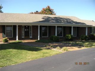 Foreclosed Home - 705 BLACKPATCH DR, 37172