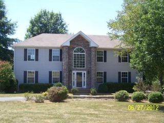 Foreclosed Home - 62 OAK VALLEY DR, 37174