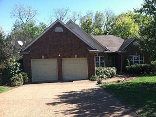 Foreclosed Home - 2646 CHURCHILL DR, 37179