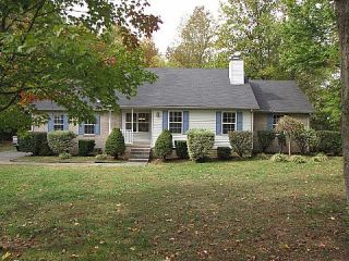 Foreclosed Home - 407 AUTUMN WOOD DR, 37188