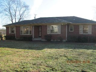 Foreclosed Home - 2809 BARCLAY DR, 37206