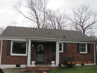 Foreclosed Home - 2506 JENKINS ST, 37208