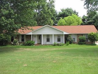 Foreclosed Home - 2557 PENNINGTON BEND RD, 37214