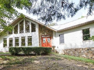 Foreclosed Home - 172 RIVER RUN RD, 37309