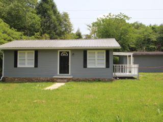 Foreclosed Home - 870 HIGH POINT RD, 37332
