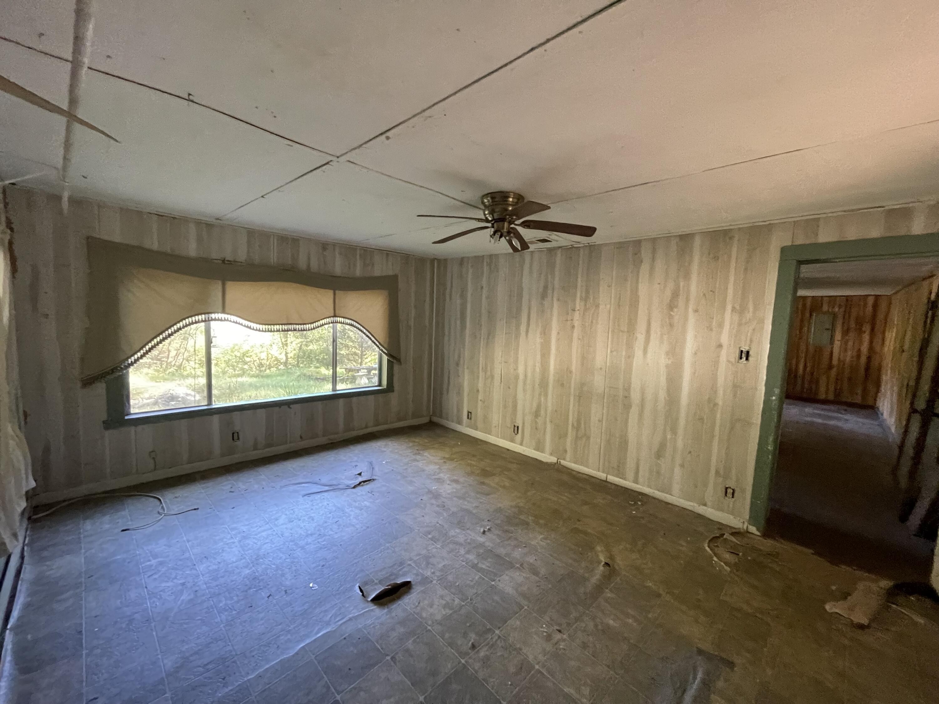 Foreclosed Home - 613 FARNER RD, 37333