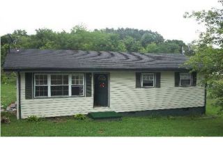 Foreclosed Home - 207 KELLY ST, 37397
