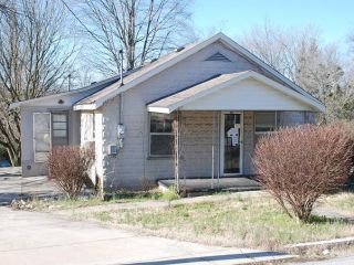 Foreclosed Home - 425 4TH AVE SE, 37398
