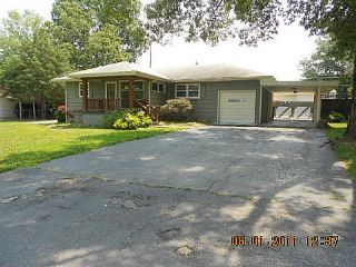 Foreclosed Home - 1032 FLOYD DR, 37412