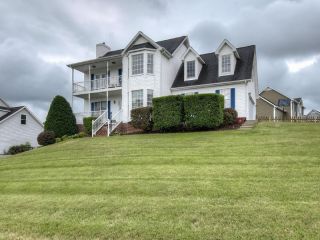 Foreclosed Home - 307 GREEN VALLEY DR, 37601