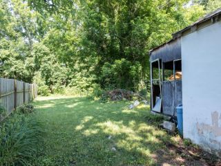Foreclosed Home - 705 N BARTON ST, 37604