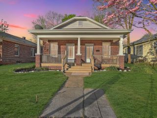 Foreclosed Home - 207 DELAWARE ST, 37604