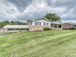 Foreclosed Home - 296 BEAVER RD, 37618