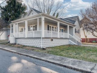 Foreclosed Home - 1000 WINDSOR AVE, 37620
