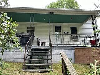 Foreclosed Home - 1313 6TH STREET EXT, 37620