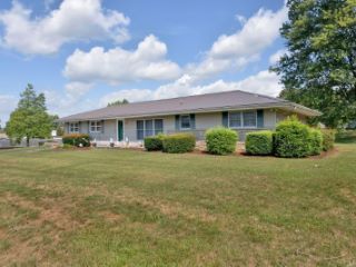 Foreclosed Home - 332 OAK ST, 37642