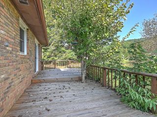 Foreclosed Home - 1997 GOSHEN VALLEY RD, 37642