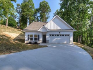 Foreclosed Home - 724 DUGGER RD, 37643