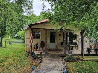 Foreclosed Home - 1134 GROVE ST, 37643