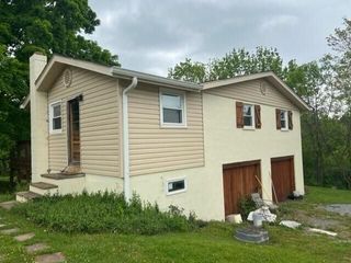 Foreclosed Home - 114 YARD HILL RD, 37643