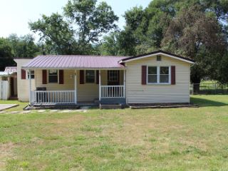 Foreclosed Home - 138 PETERS HOLLOW RD, 37643