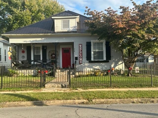 Foreclosed Home - 326 S ELM AVE, 37650