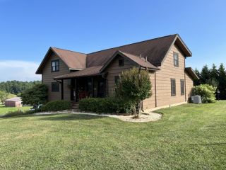 Foreclosed Home - 240 TADLOCK RD, 37656