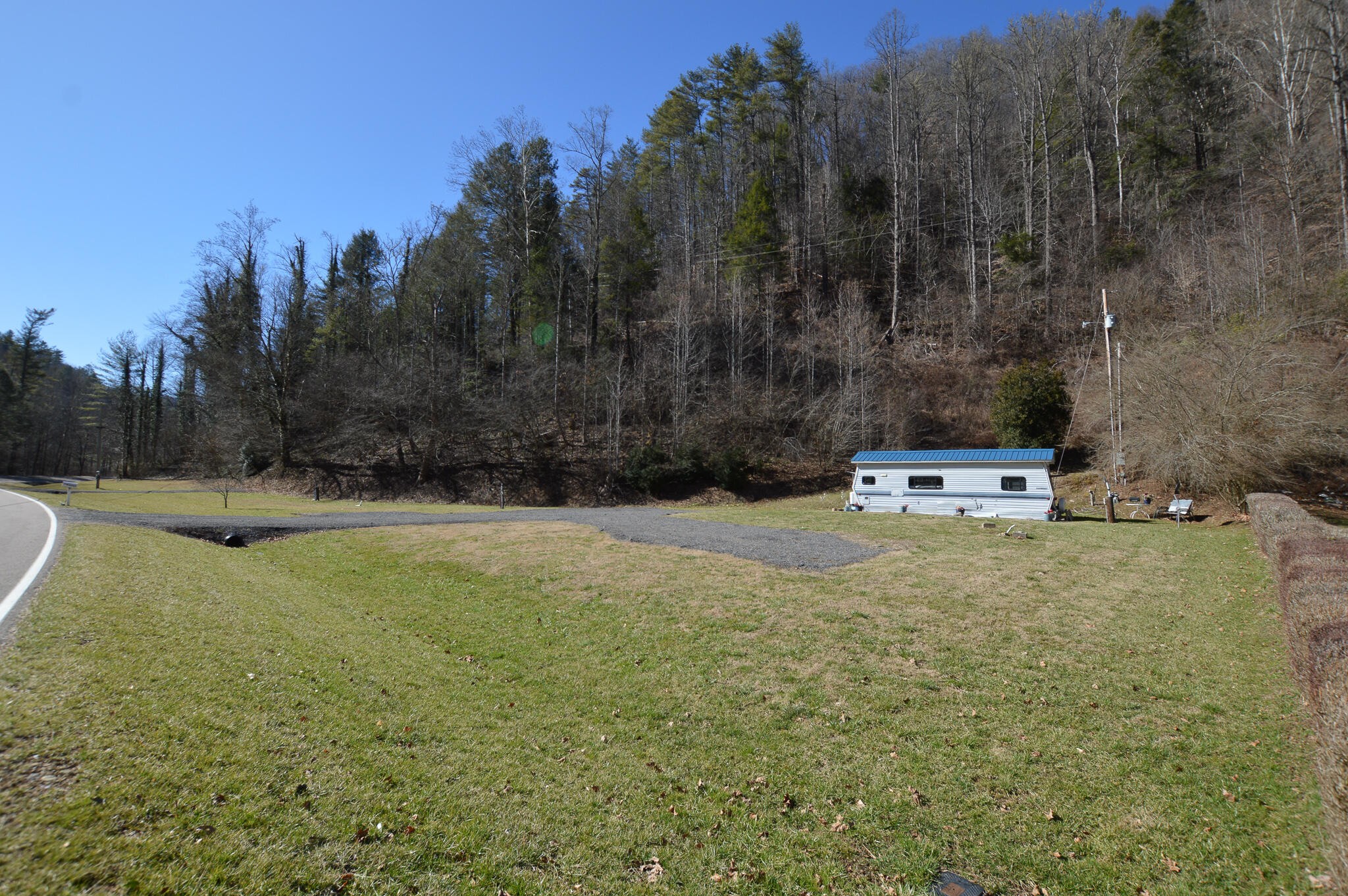 Foreclosed Home - 4264 OLD ASHEVILLE HWY, 37657