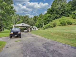 Foreclosed Home - 5781 HIGHWAY 19 E, 37658