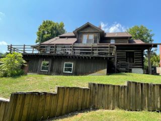 Foreclosed Home - 1433 SEVIER TERRACE DR, 37660