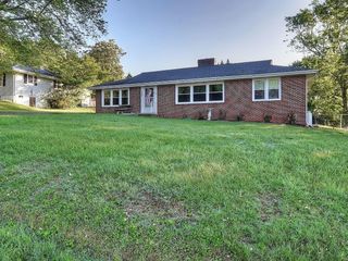 Foreclosed Home - 557 FERNWOOD DR, 37663