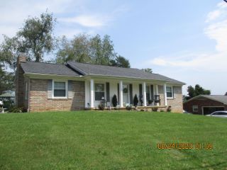 Foreclosed Home - 608 BEECHWOOD DR, 37663